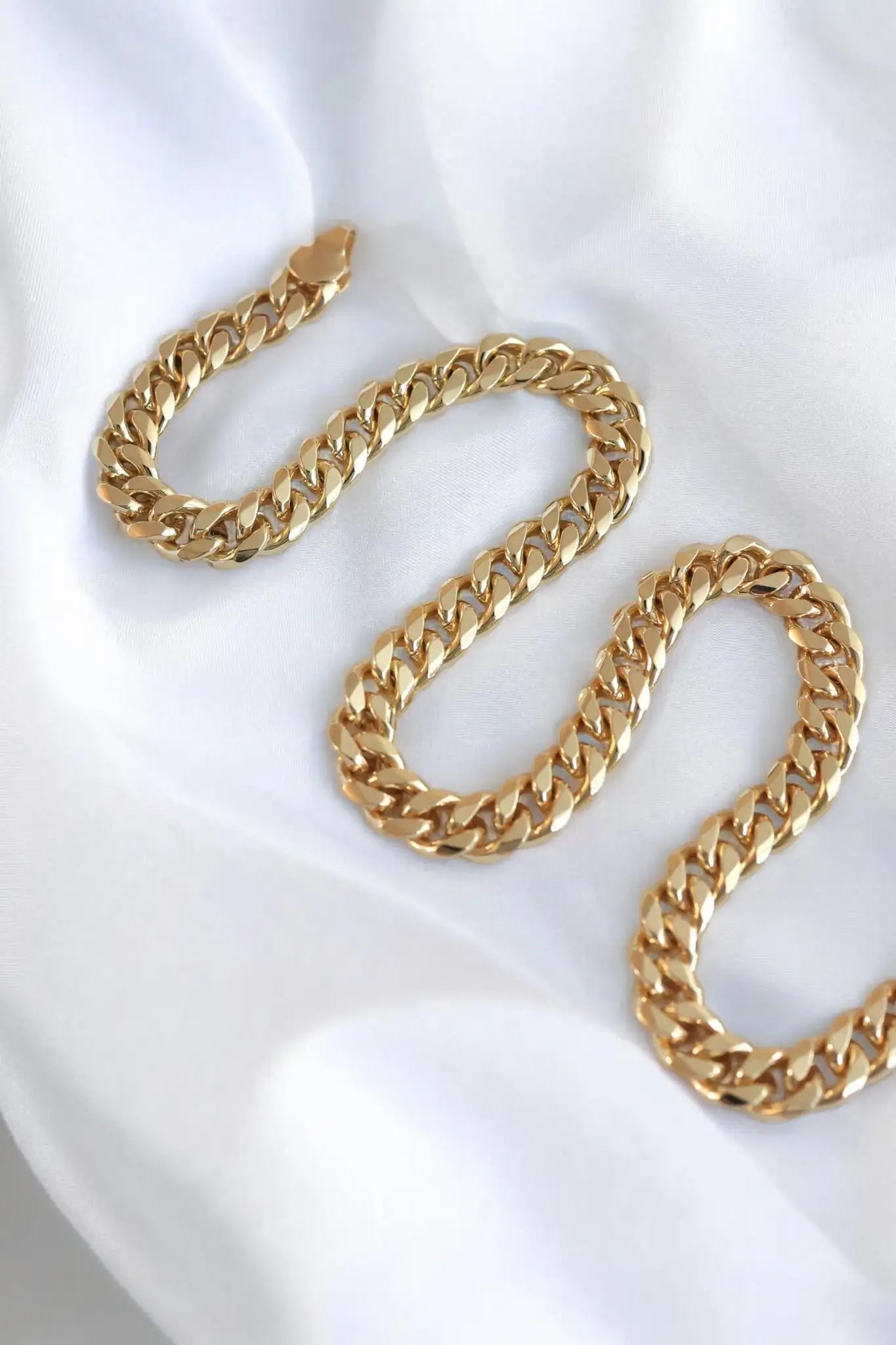 Chunky Gold Choker Necklace - Iane Jewelry