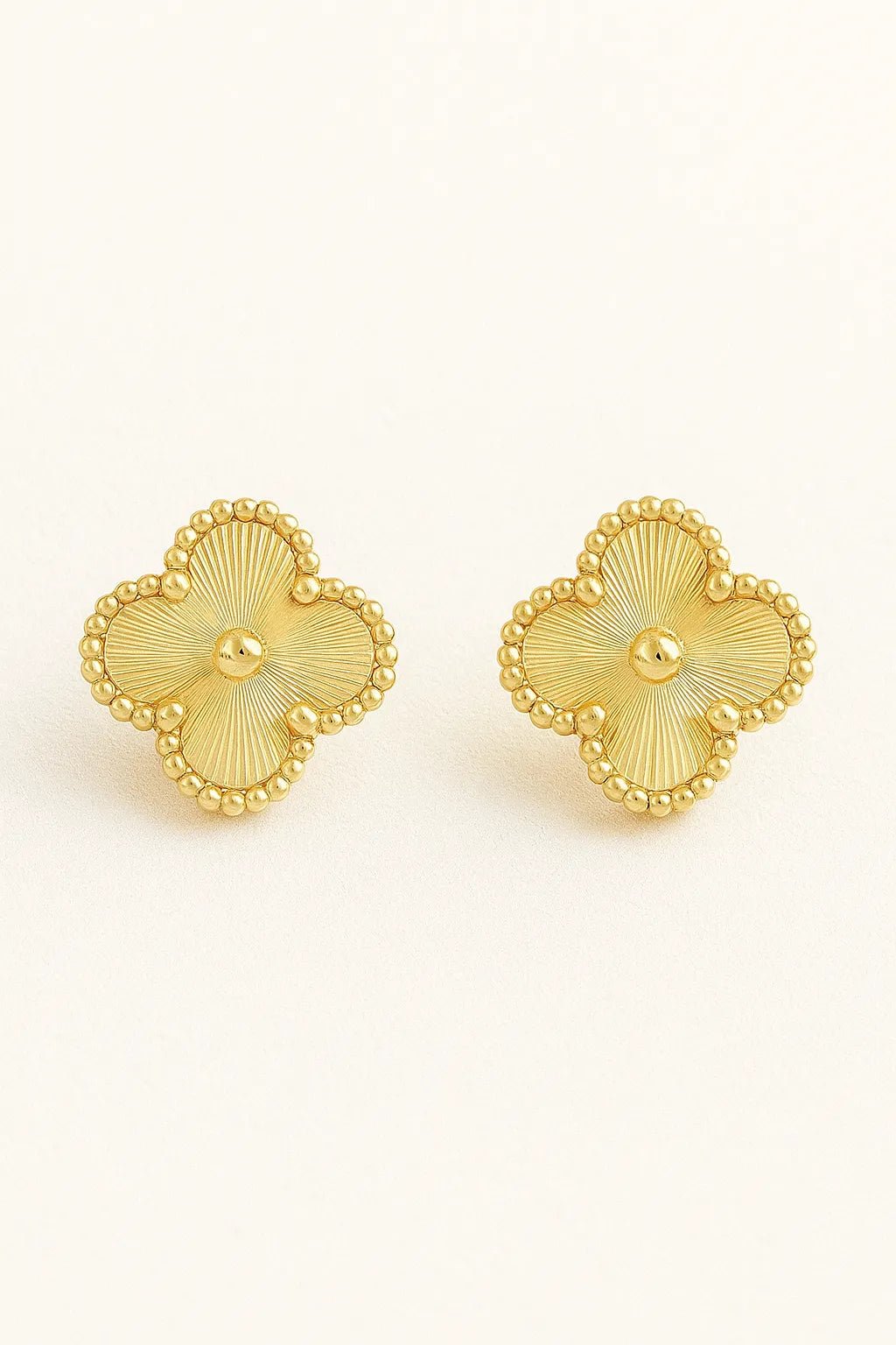 Gold Clover Earrings Set