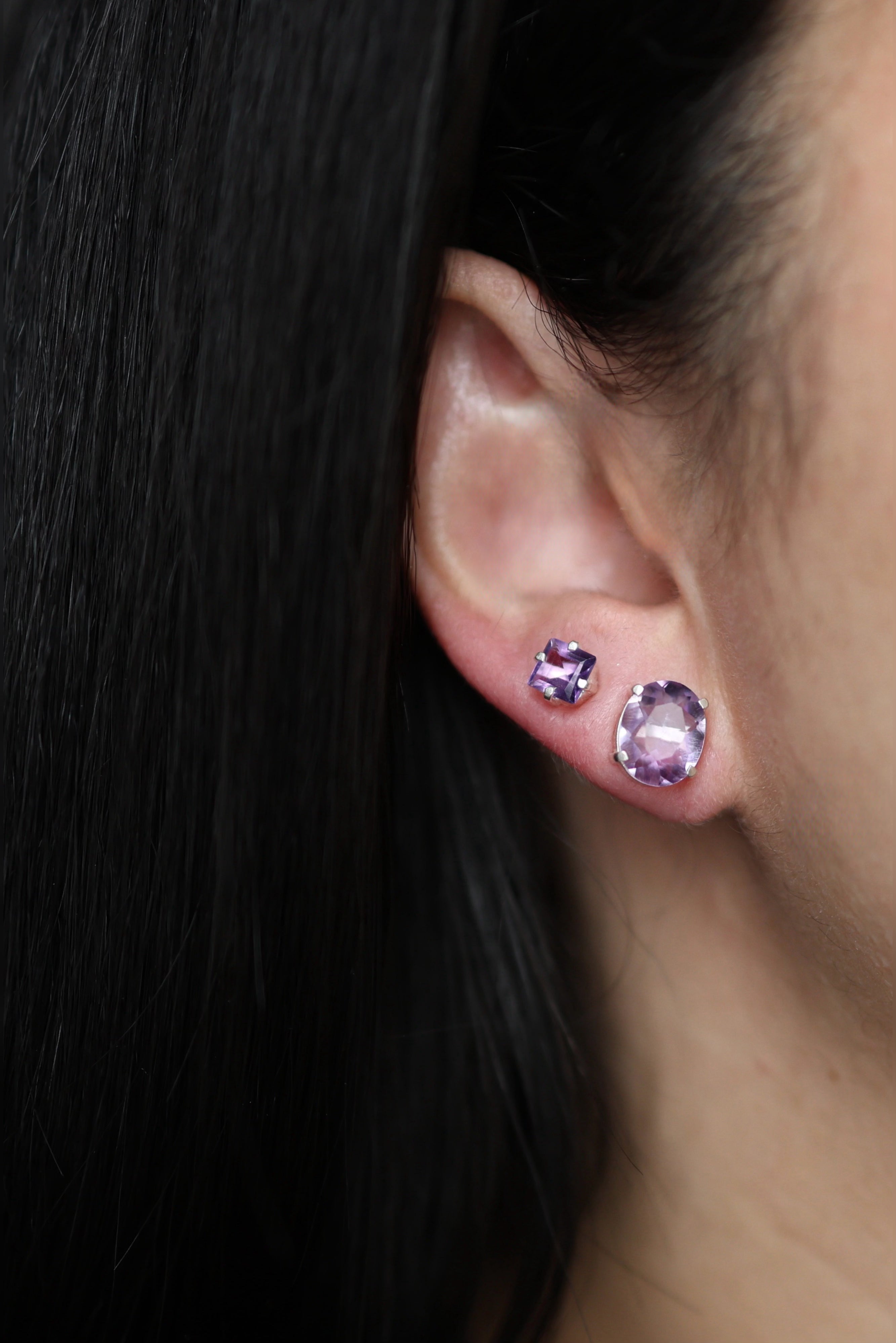 Amethyst Oval Silver Earrings - Iane Jewelry