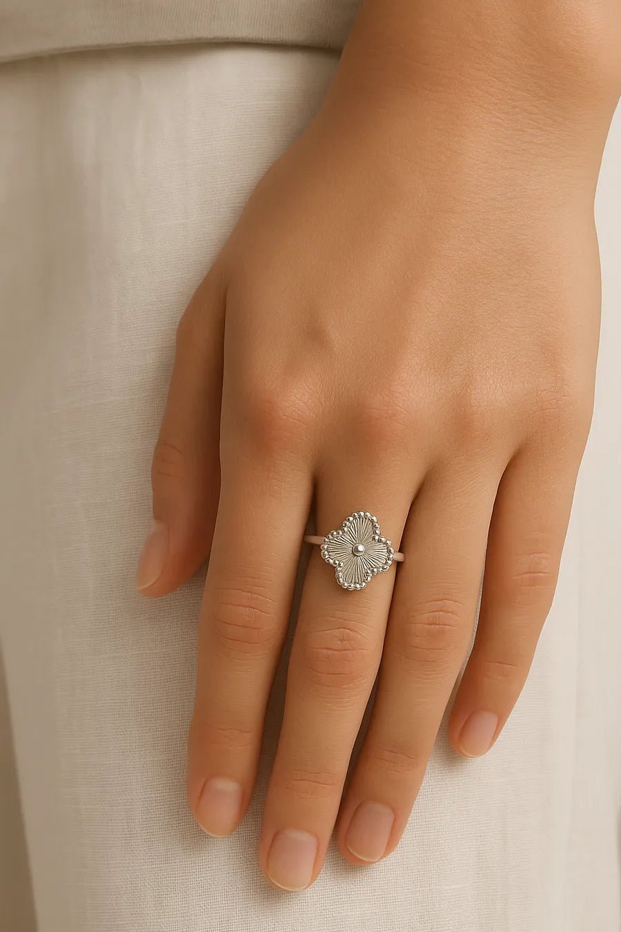 Silver Clover Ring - Iane Jewelry