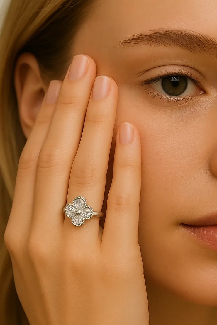 Silver Clover Ring - Iane Jewelry