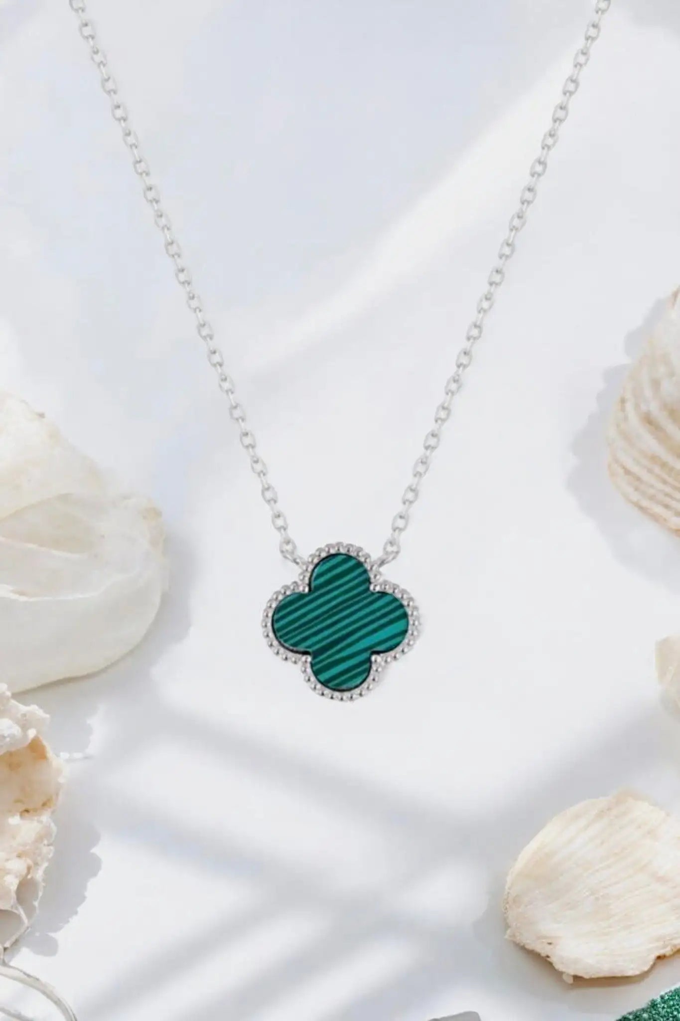 Small Clover Malachite Necklace - Iane Jewelry
