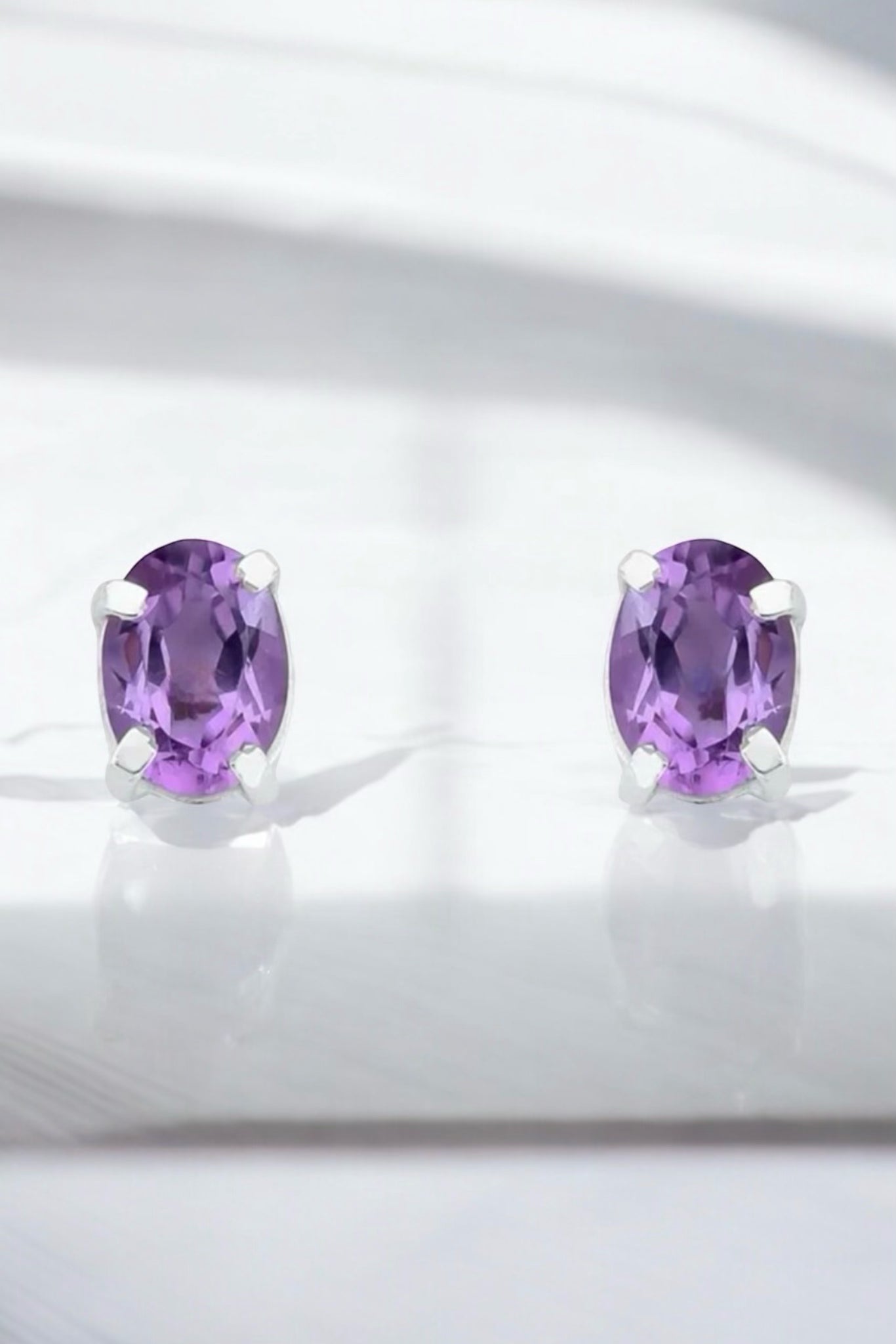 Amethyst Oval Silver Earrings - Iane Jewelry