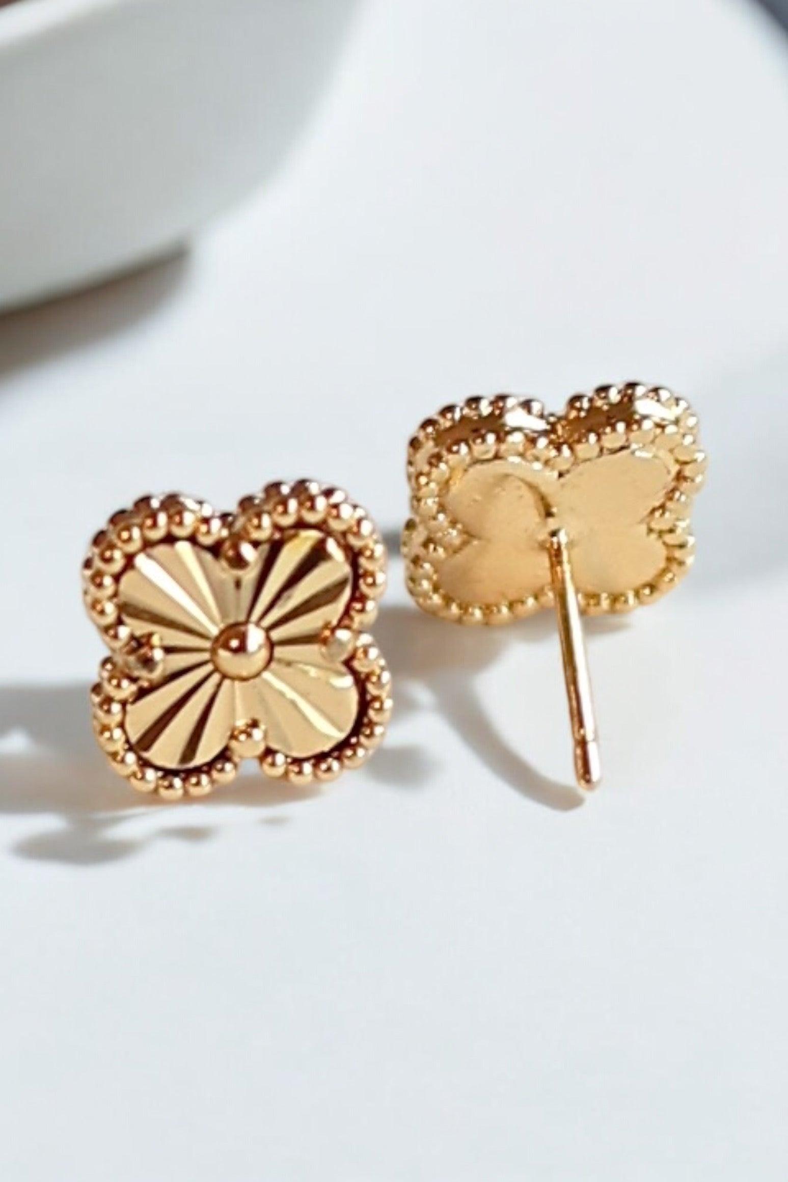 Clover Gold Earrings - Iane Jewelry