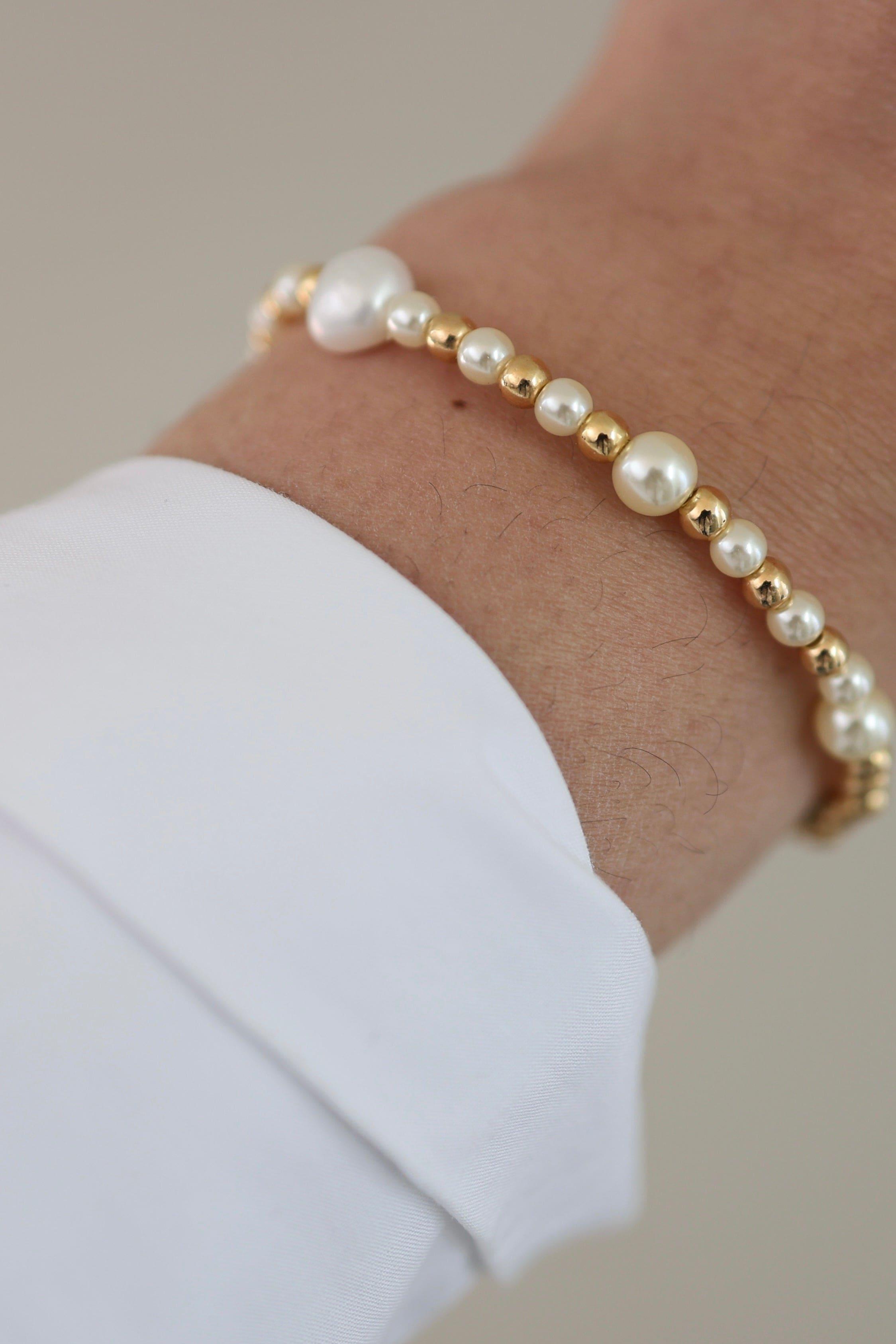 Luminous Pearl Strand Bracelet - Iane Jewelry