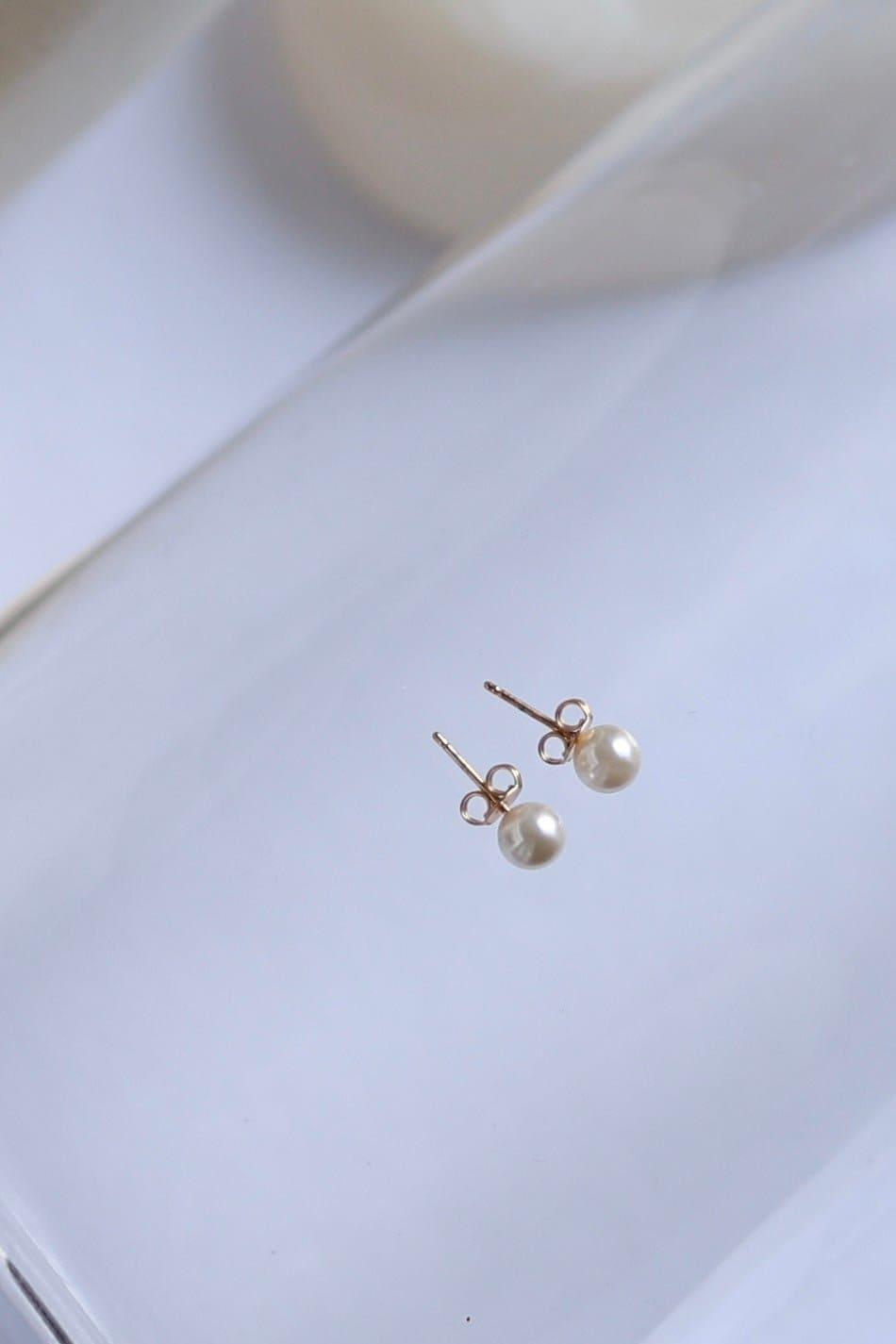 Pearl Cascade Drop Earrings - Iane Jewelry