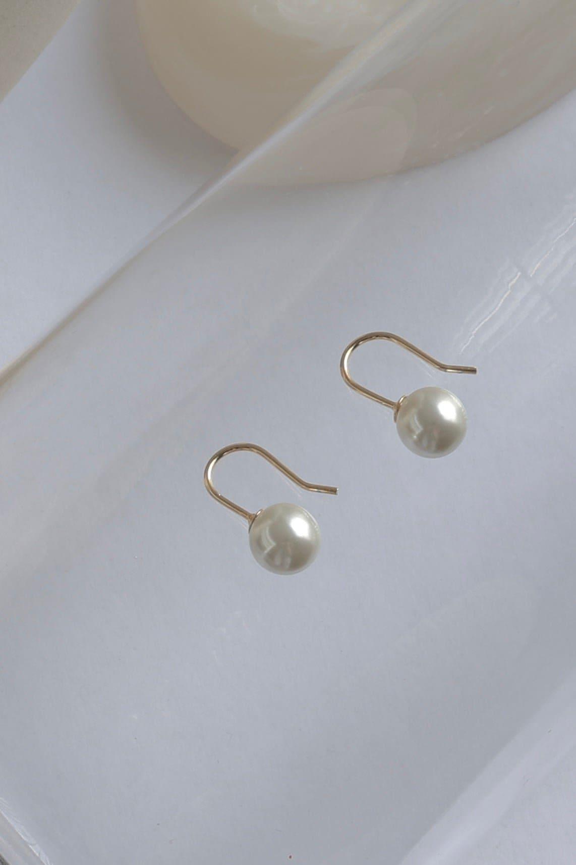 Pearl Cascade Hook Earrings - Iane Jewelry