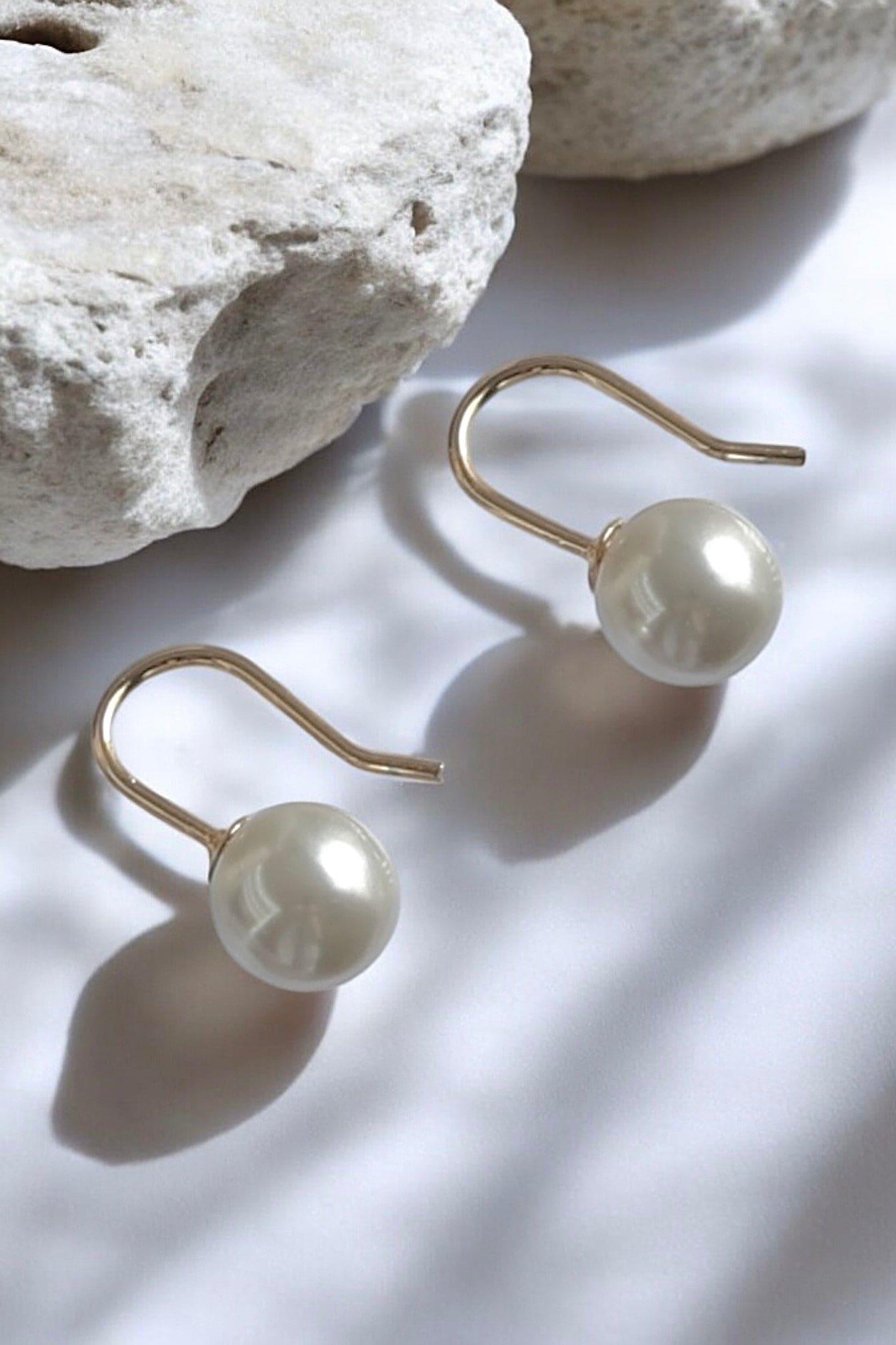 Pearl Cascade Hook Earrings - Iane Jewelry