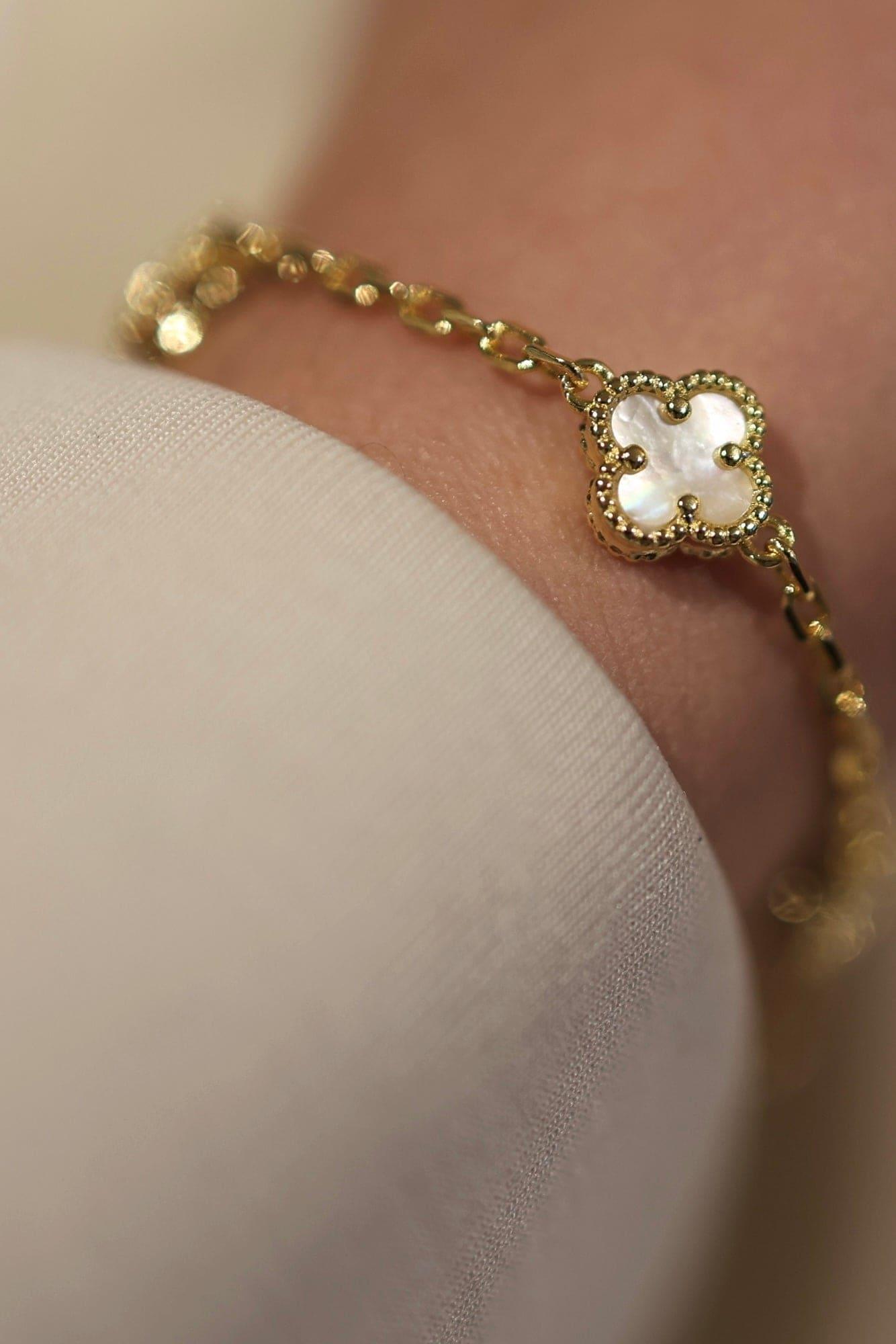 Gold Clover Leaf Bracelet - Iane Jewelry