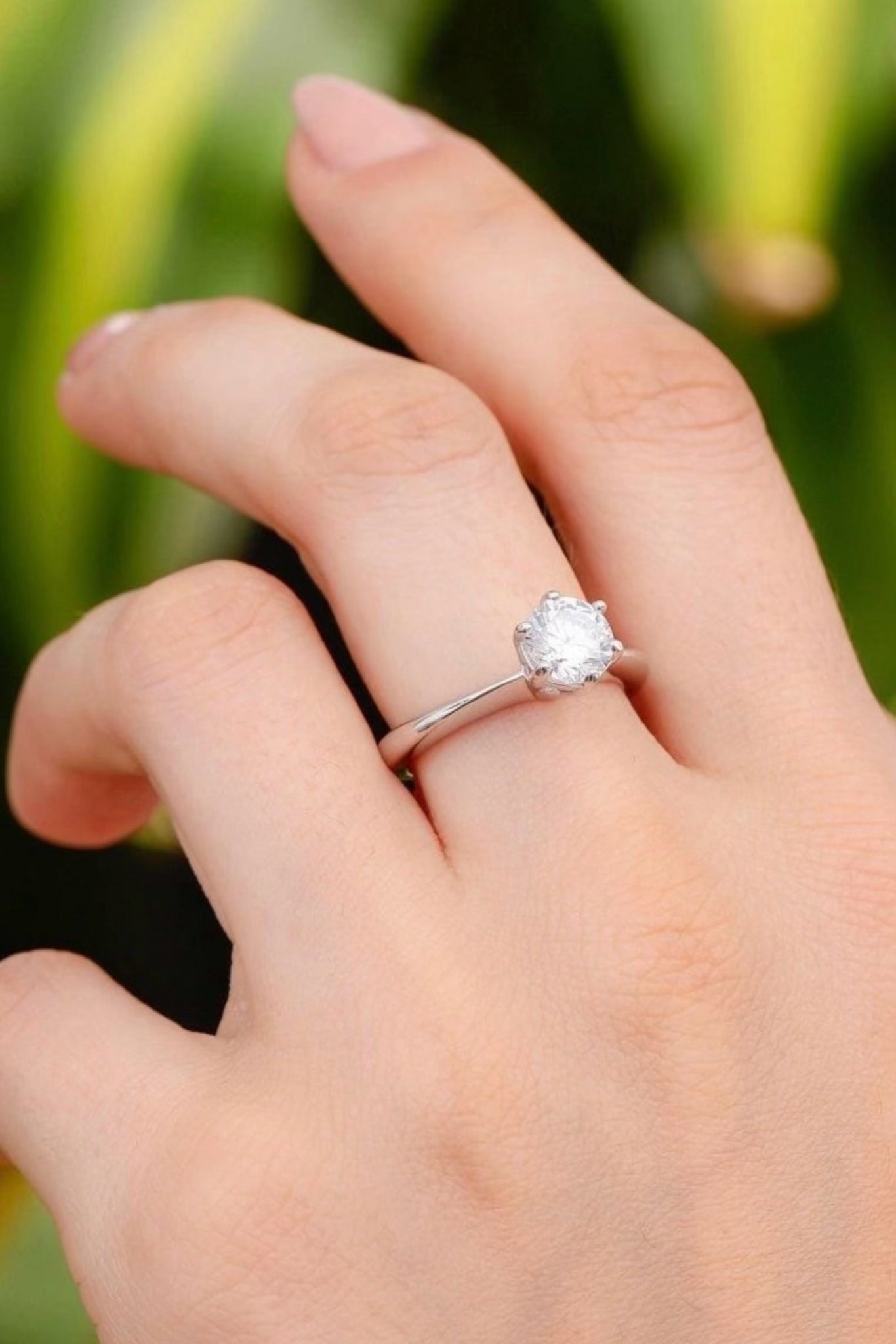 Classic Solitaire Zirconia Ring - Iane Jewelry