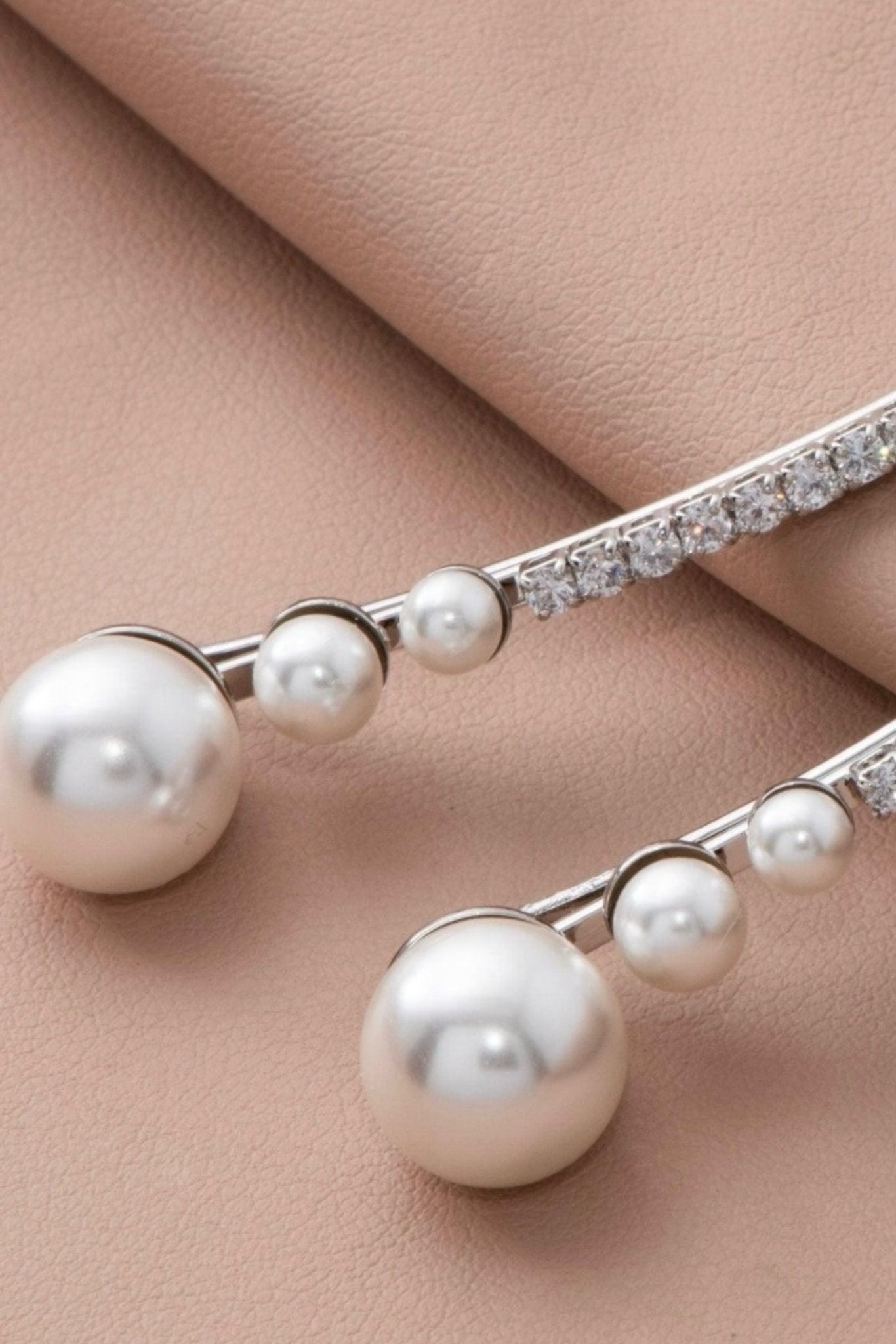 Beauty Pearl Hair Clips - Iane Jewelry