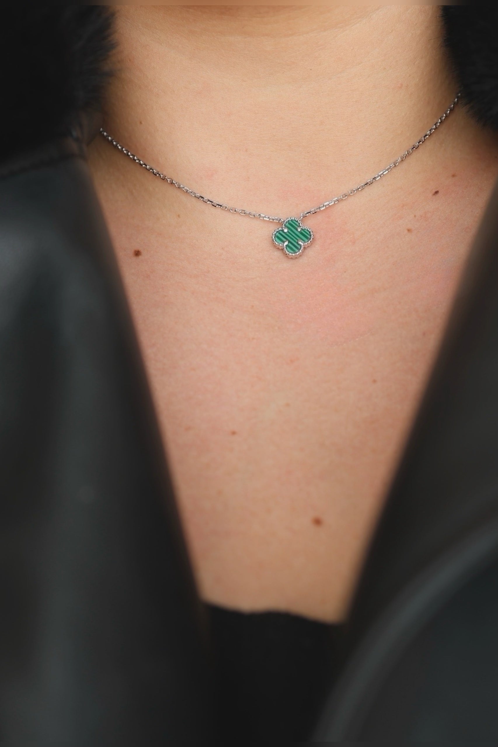 Small Clover Malachite Necklace - Iane Jewelry