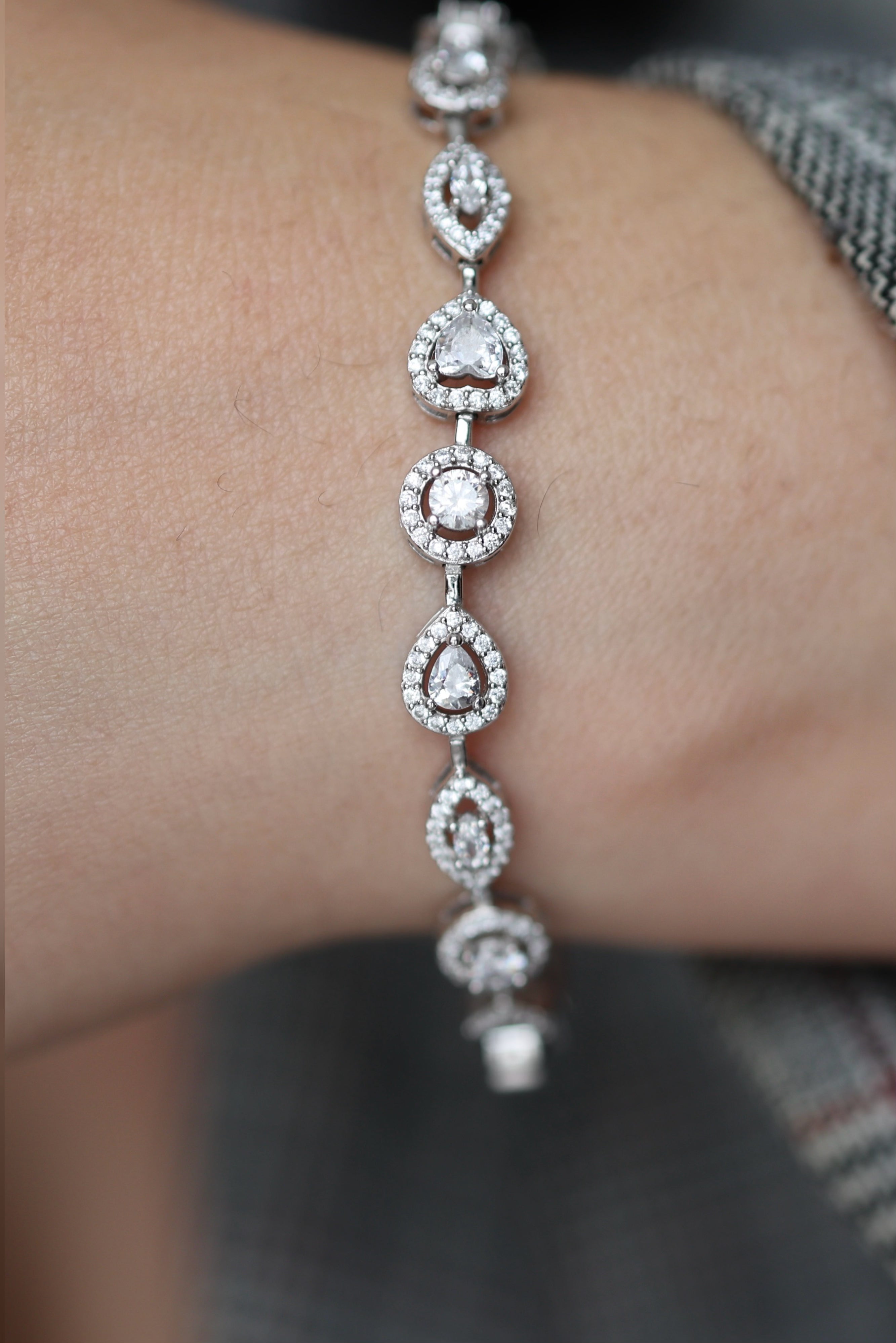 Diamond Zirconia Tennis Bracelet - Iane Jewelry