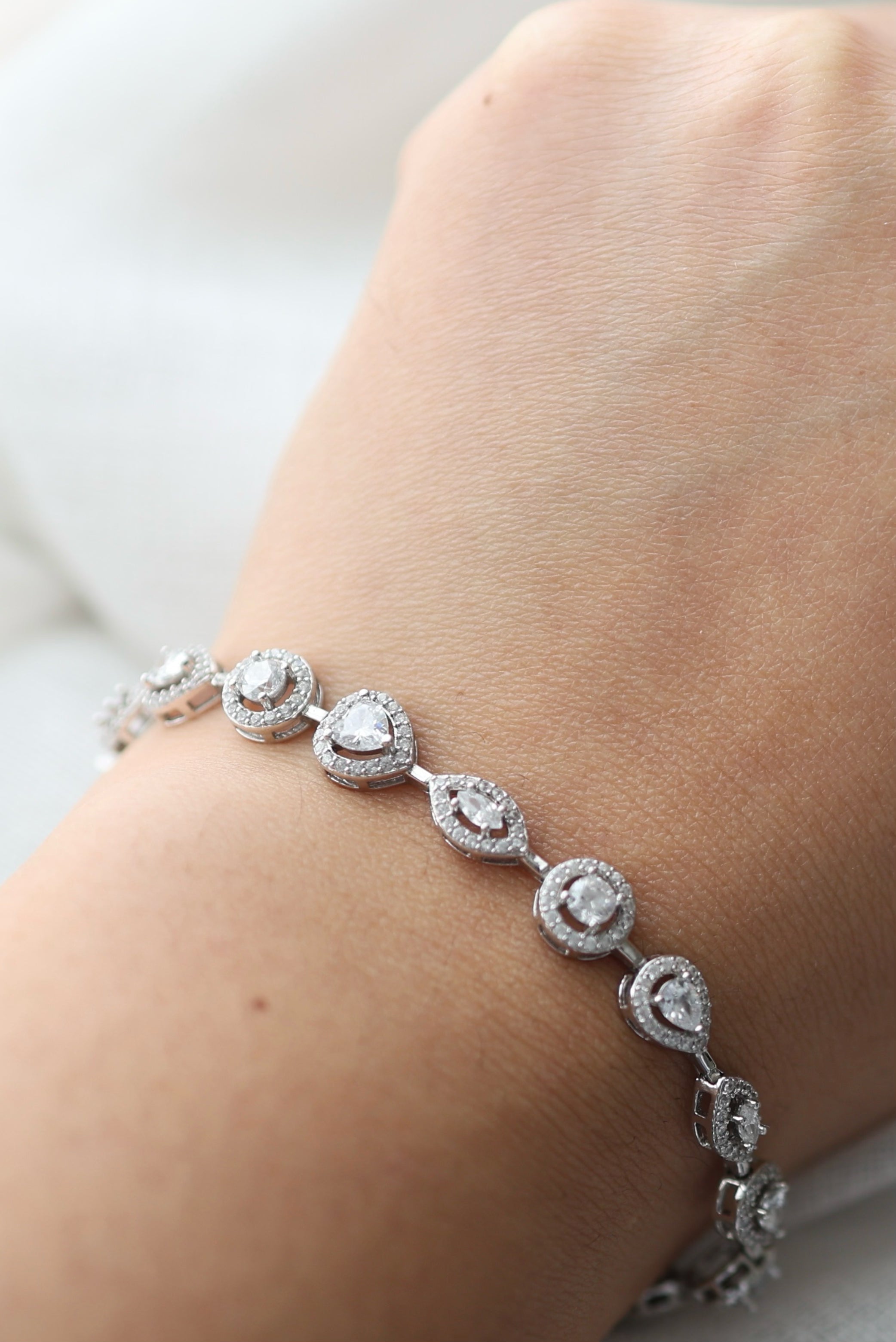 Diamond Zirconia Tennis Bracelet - Iane Jewelry