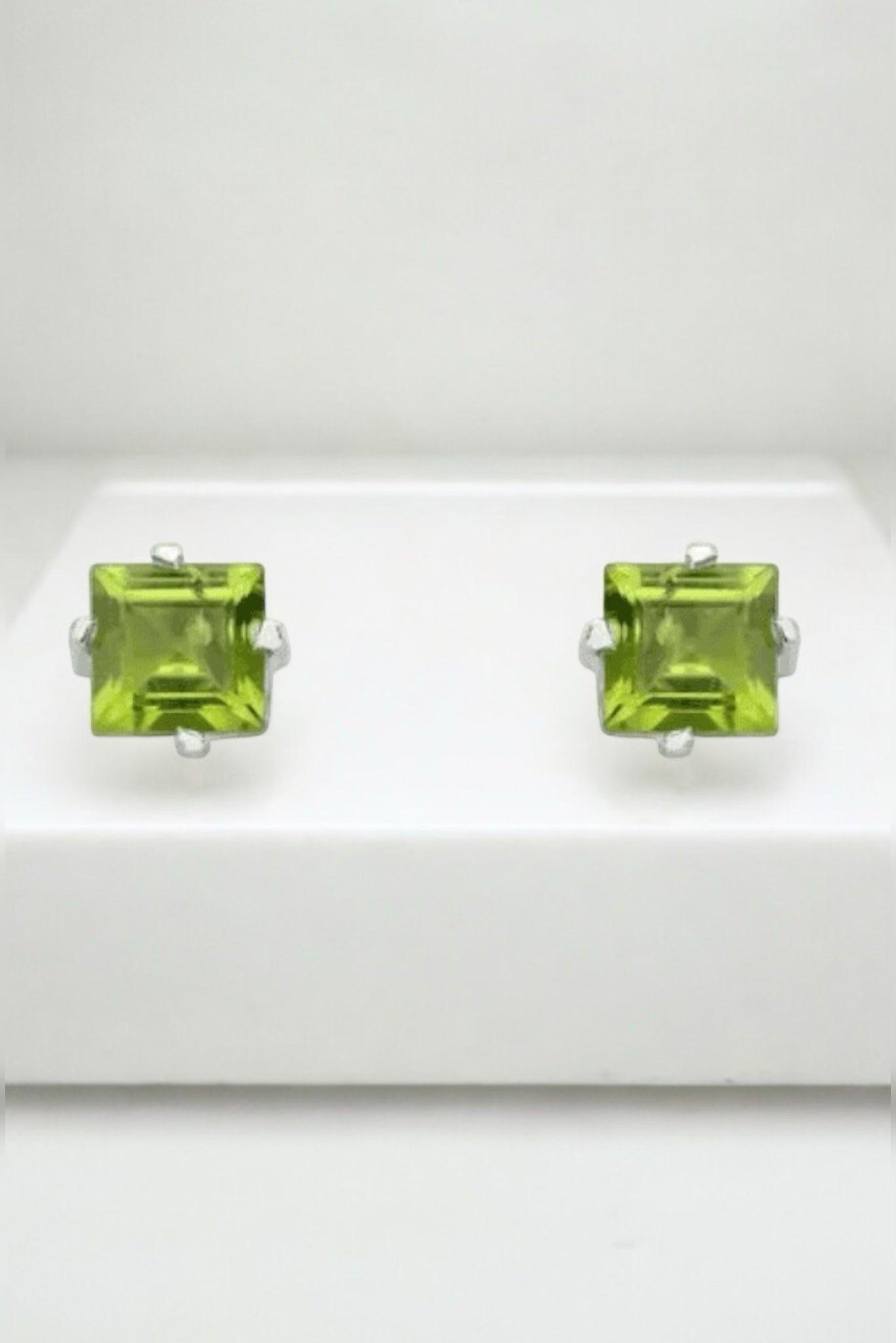 Classic Peridot Square Stud Earrings - Iane Jewelry