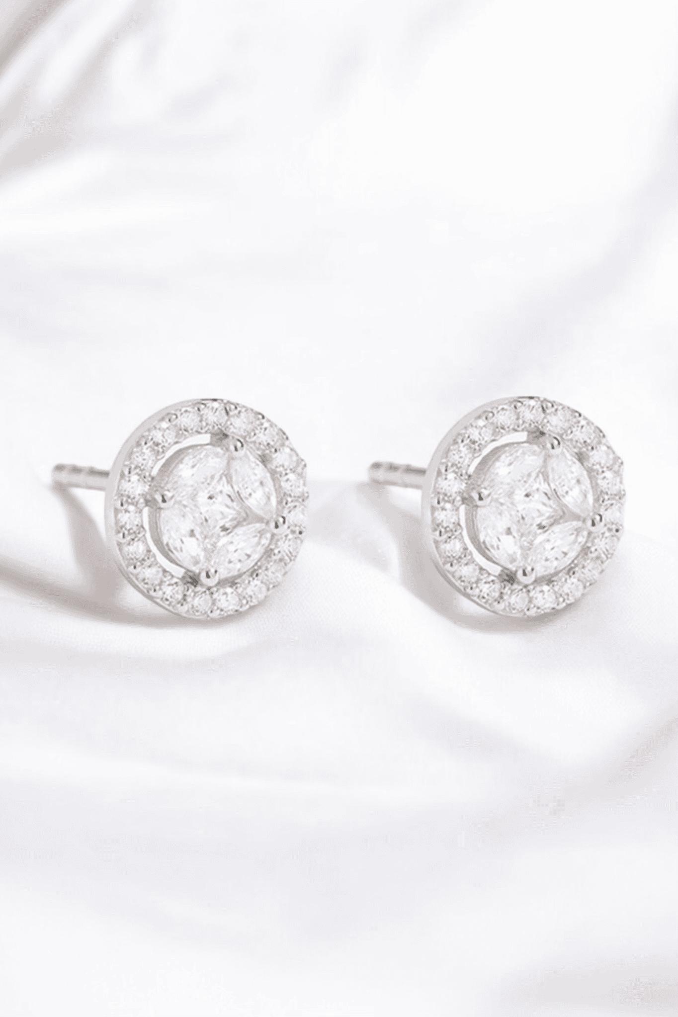 Circle Zirconia Earrings - Iane Jewelry