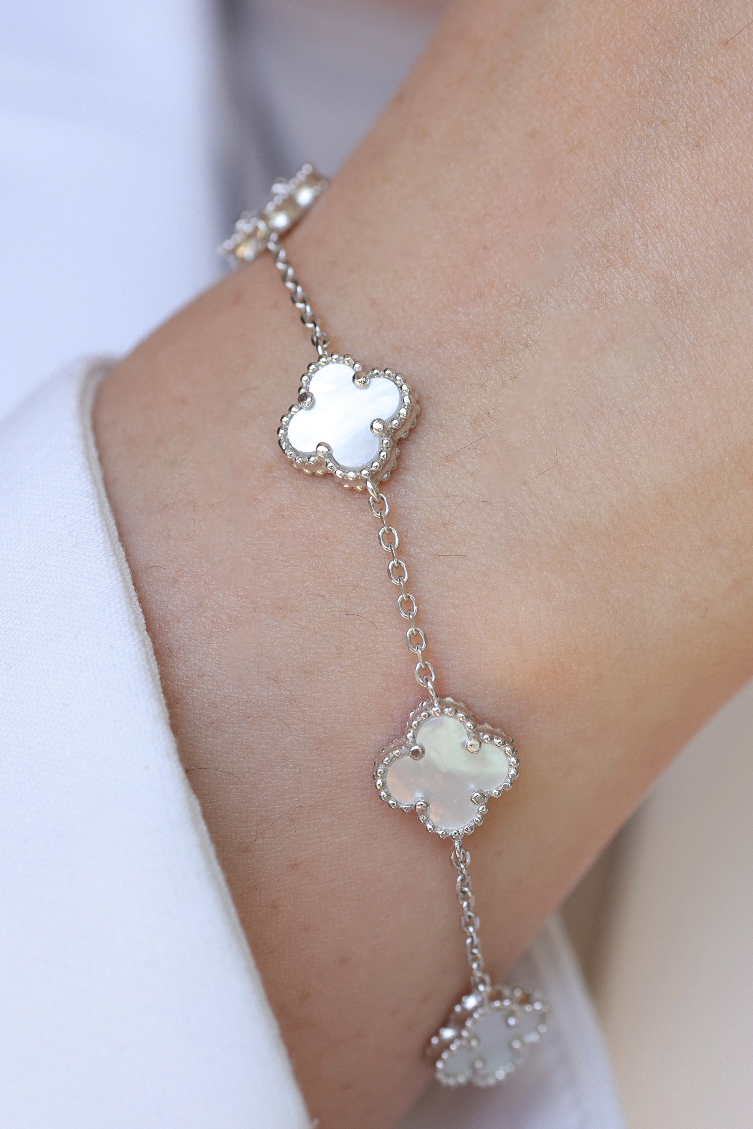 Five Clover Mother-of-Pearl Bracelet